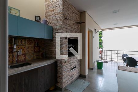 Casa à venda com 327m², 4 quartos e 4 vagas Casa à venda com 327m², 4 quartos e 4 vagasÁrea comum