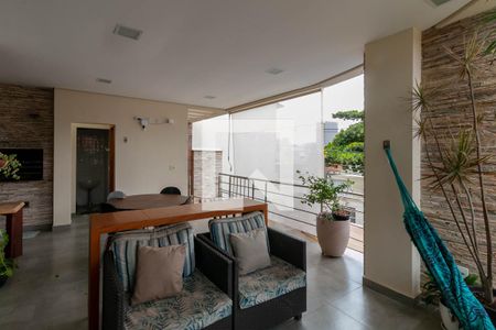 Casa à venda com 327m², 4 quartos e 4 vagas Casa à venda com 327m², 4 quartos e 4 vagasÁrea comum