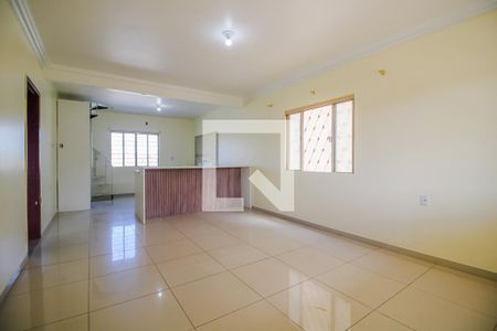 Sala de apartamento para alugar com 3 quartos, 200m² em Partenon, Porto Alegre