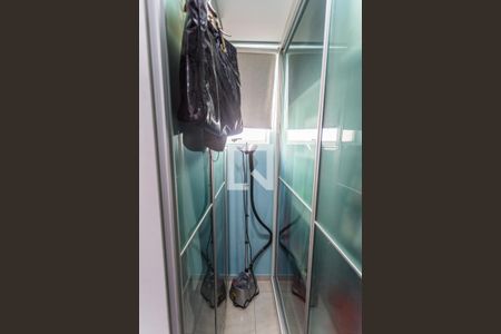 Apartamento à venda com 250m², 4 quartos e 2 vagas Apartamento à venda com 250m², 4 quartos e 2 vagasCloset da Semi-Suíte na Cobertura