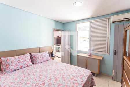 Apartamento à venda com 250m², 4 quartos e 2 vagas Apartamento à venda com 250m², 4 quartos e 2 vagasSemi-Suíte na Cobertura