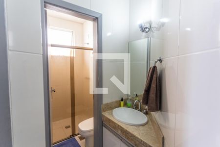 Apartamento à venda com 250m², 4 quartos e 2 vagas Apartamento à venda com 250m², 4 quartos e 2 vagasBanheiro Social