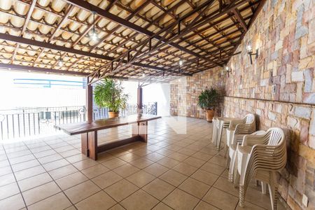 Apartamento à venda com 250m², 4 quartos e 2 vagas Apartamento à venda com 250m², 4 quartos e 2 vagasÁrea comum