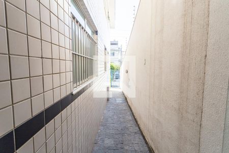 Apartamento à venda com 250m², 4 quartos e 2 vagas Apartamento à venda com 250m², 4 quartos e 2 vagasHall de entrada