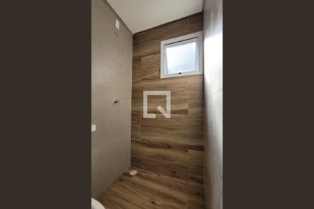 Apartamento à venda com 42m², 2 quartos e 1 vaga Apartamento à venda com 42m², 2 quartos e 1 vagaBanheiro