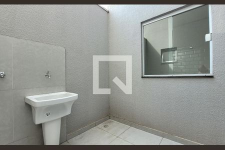 Apartamento à venda com 42m², 2 quartos e 1 vaga Apartamento à venda com 42m², 2 quartos e 1 vagaLavanderia