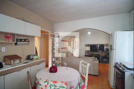 Casa à venda com 180m², 6 quartos e 1 vaga Casa à venda com 180m², 6 quartos e 1 vagaCozinha 1