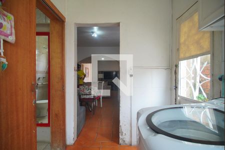 Casa à venda com 180m², 6 quartos e 1 vaga Casa à venda com 180m², 6 quartos e 1 vagaÁrea de Serviço