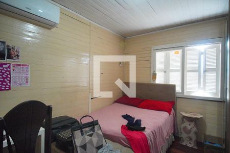 Casa à venda com 180m², 6 quartos e 1 vaga Casa à venda com 180m², 6 quartos e 1 vagaQuarto 4