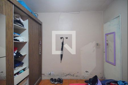 Casa à venda com 180m², 6 quartos e 1 vaga Casa à venda com 180m², 6 quartos e 1 vagaQuarto 2