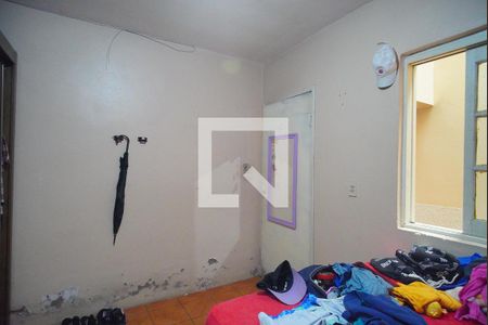 Casa à venda com 180m², 6 quartos e 1 vaga Casa à venda com 180m², 6 quartos e 1 vagaQuarto 2