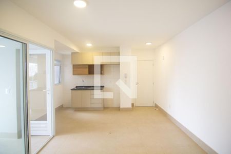 Sala/Cozinha de apartamento para alugar com 1 quarto, 52m² em Vila Azevedo, São Paulo