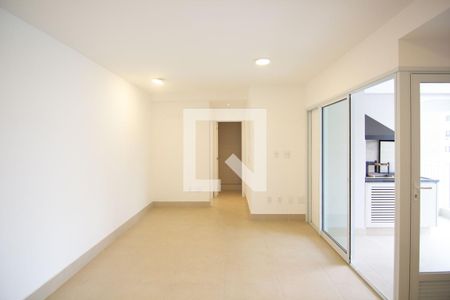 Sala/Cozinha de apartamento para alugar com 1 quarto, 52m² em Vila Azevedo, São Paulo