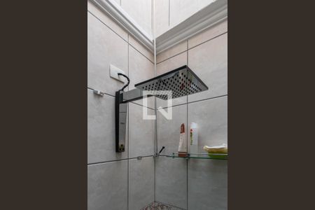 Casa à venda com 120m², 2 quartos e 1 vaga Casa à venda com 120m², 2 quartos e 1 vagaBanheiro