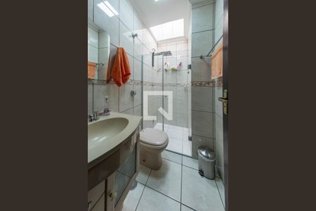 Casa à venda com 120m², 2 quartos e 1 vaga Casa à venda com 120m², 2 quartos e 1 vagaBanheiro