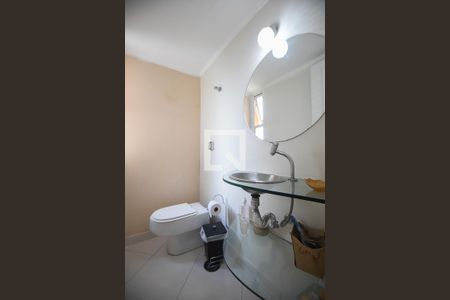 Apartamento à venda com 160m², 3 quartos e 2 vagas Apartamento à venda com 160m², 3 quartos e 2 vagasLavabo