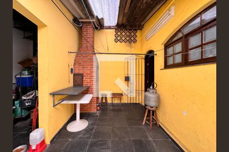 Casa à venda com 203m², 3 quartos e 2 vagas Casa à venda com 203m², 3 quartos e 2 vagasÁrea de Serviço