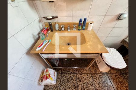 Casa à venda com 203m², 3 quartos e 2 vagas Casa à venda com 203m², 3 quartos e 2 vagasBanheiro da Suíte