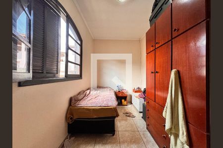 Casa à venda com 203m², 3 quartos e 2 vagas Casa à venda com 203m², 3 quartos e 2 vagasQuarto 2