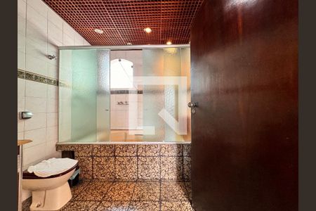 Casa à venda com 203m², 3 quartos e 2 vagas Casa à venda com 203m², 3 quartos e 2 vagasBanheiro da Suíte