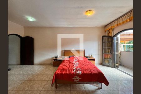 Casa à venda com 203m², 3 quartos e 2 vagas Casa à venda com 203m², 3 quartos e 2 vagasSuite