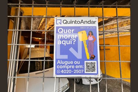 Casa à venda com 203m², 3 quartos e 2 vagas Casa à venda com 203m², 3 quartos e 2 vagasInstalação de plaquinha