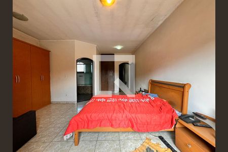 Casa à venda com 203m², 3 quartos e 2 vagas Casa à venda com 203m², 3 quartos e 2 vagasSuite