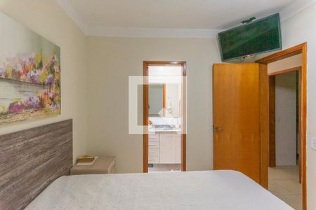 Apartamento à venda com 82m², 3 quartos e 2 vagas Apartamento à venda com 82m², 3 quartos e 2 vagasSuíte