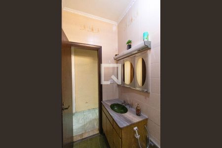 Casa à venda com 336m², 4 quartos e 4 vagas Casa à venda com 336m², 4 quartos e 4 vagasBanheiro da Casa 02