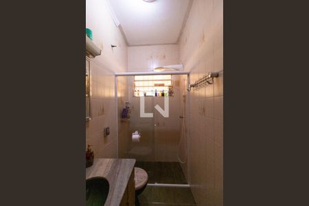 Casa à venda com 336m², 4 quartos e 4 vagas Casa à venda com 336m², 4 quartos e 4 vagasBanheiro da Casa 02