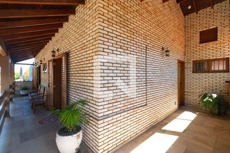 Casa à venda com 336m², 4 quartos e 4 vagas Casa à venda com 336m², 4 quartos e 4 vagasSacada das Suítes