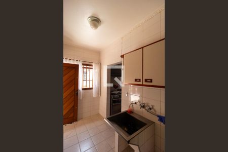 Casa à venda com 336m², 4 quartos e 4 vagas Casa à venda com 336m², 4 quartos e 4 vagasÁrea de Serviço