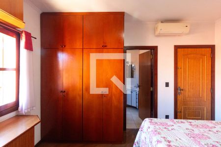 Casa à venda com 336m², 4 quartos e 4 vagas Casa à venda com 336m², 4 quartos e 4 vagasSuíte 03