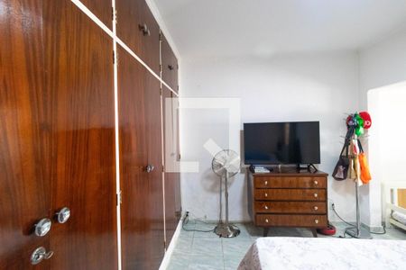 Casa à venda com 336m², 4 quartos e 4 vagas Casa à venda com 336m², 4 quartos e 4 vagasQuarto da Casa 02