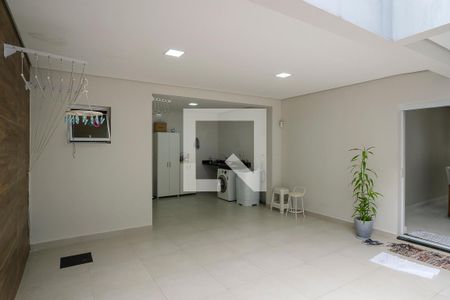 Casa à venda com 330m², 3 quartos e 6 vagasÁrea de Serviço