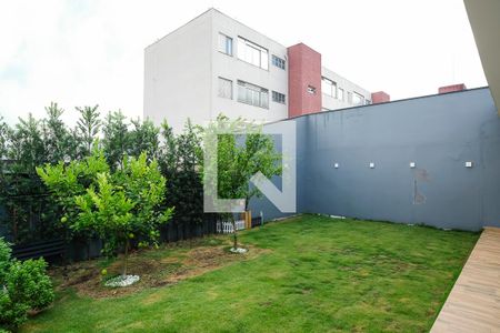 Casa à venda com 330m², 3 quartos e 6 vagasQuintal