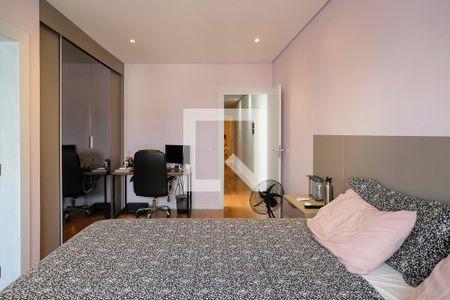 Casa à venda com 330m², 3 quartos e 6 vagasSuíte 1