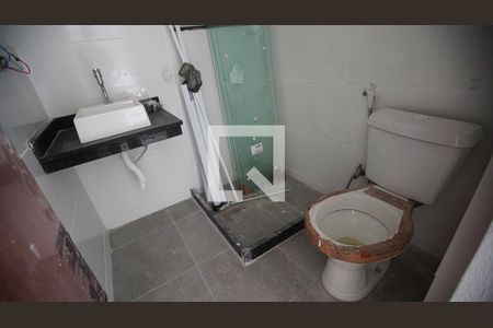 Apartamento para alugar com 42m², 2 quartos e sem vaga Apartamento para alugar com 42m², 2 quartos e sem vagaBanheiro