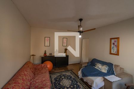 Casa à venda com 363m², 3 quartos e 1 vagaEdicula Fundos