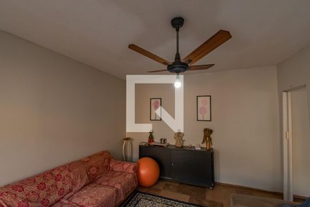 Casa à venda com 363m², 3 quartos e 1 vagaEdicula Fundos