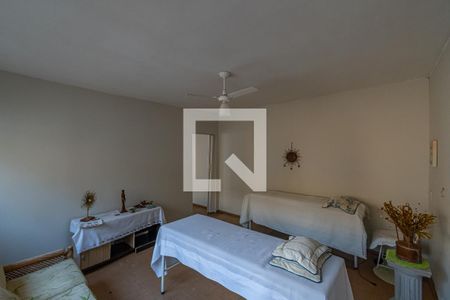 Casa à venda com 363m², 3 quartos e 1 vagaEdicula Fundos