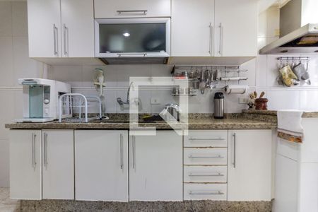 Apartamento à venda com 110m², 3 quartos e 2 vagasCozinha