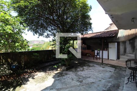 Casa à venda com 328m², 4 quartos e sem vagaÁrea comum