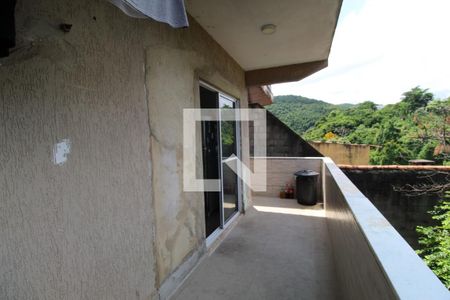 Casa à venda com 328m², 4 quartos e sem vagaÁrea de serviço