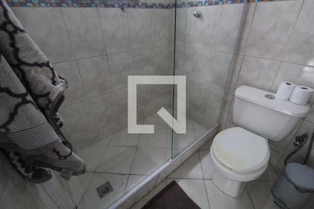 Casa à venda com 328m², 4 quartos e sem vagaBanheiro da suíte 1