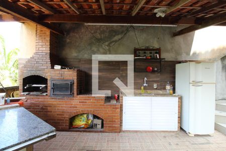 Casa à venda com 328m², 4 quartos e sem vagaÁrea comum