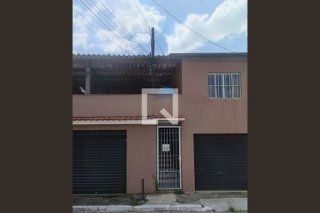 Casa à venda com 147m², 3 quartos e 2 vagas Casa à venda com 147m², 3 quartos e 2 vagasfachada