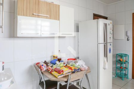 Apartamento à venda com 116m², 2 quartos e sem vaga Apartamento à venda com 116m², 2 quartos e sem vagaCozinha