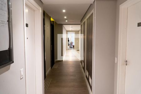 Studio à venda com 30m², 1 quarto e sem vaga Studio à venda com 30m², 1 quarto e sem vagaÁrea comum - Hall Elevadores