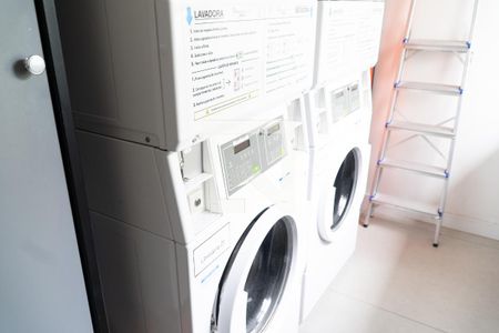 Studio à venda com 30m², 1 quarto e sem vaga Studio à venda com 30m², 1 quarto e sem vagaÁrea comum - Lavanderia
